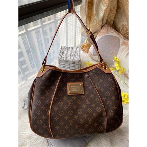 duplicate louis vuitton bags